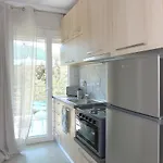 Sandra's Luxury
