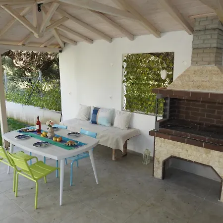 Sandra's Luxury Apartment