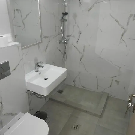 Sandra's Luxury Apartamento
