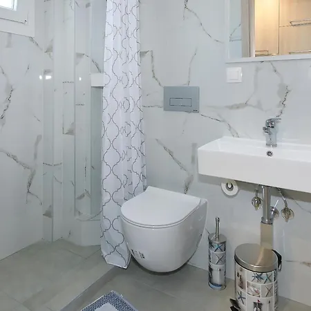 شقة Sandra's Luxury *