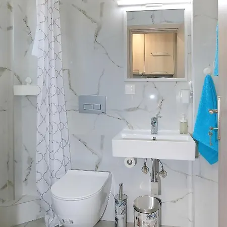 Sandra's Luxury شقة *