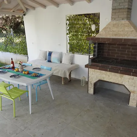 Sandra's Luxury شقة Akti Salonikiou