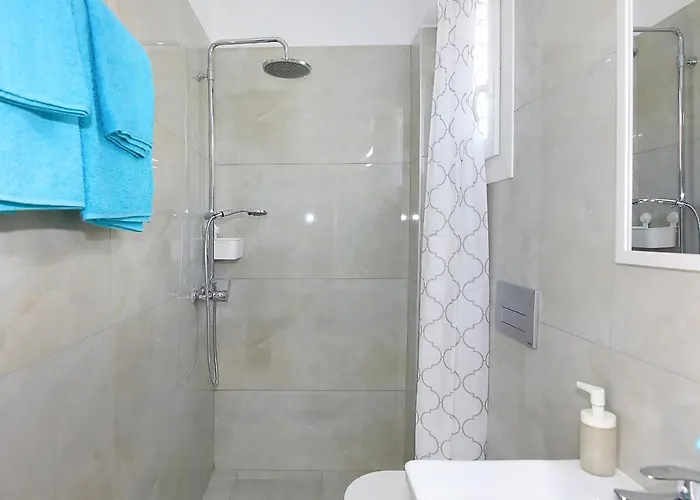 Sandra's Luxury Apartment