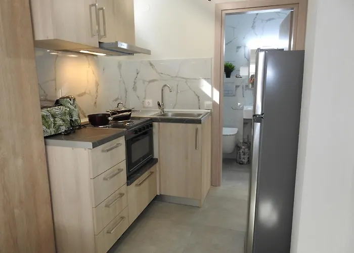 Sandra's Luxury Apartment *