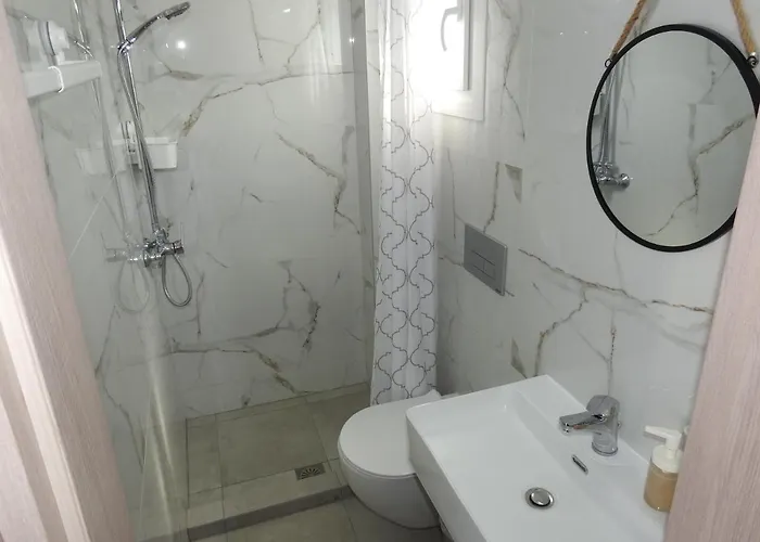 Sandra's Luxury Apartment Akti Salonikiou
